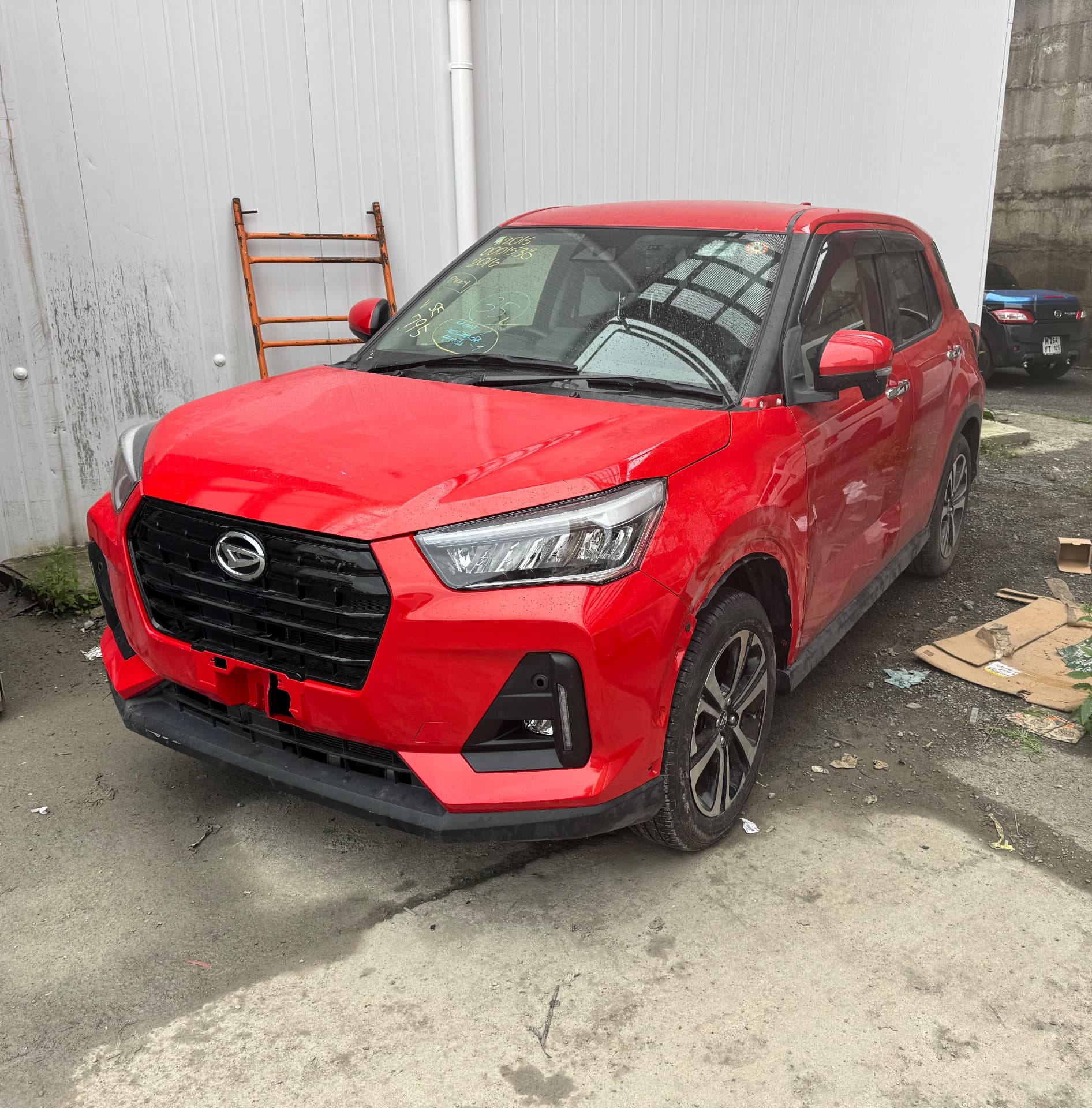 Daihatsu Rocky — Артем