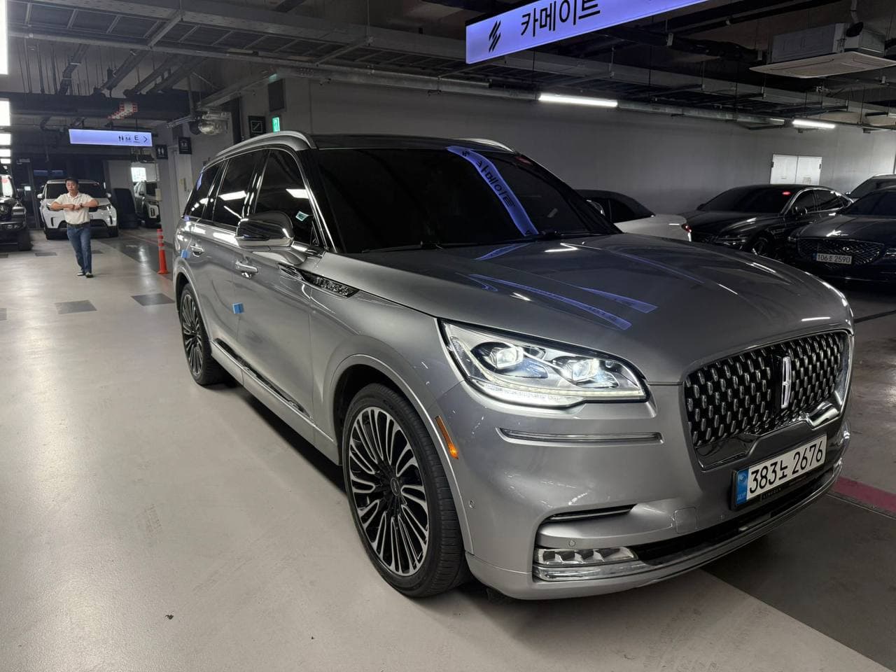 Lincoln Aviator — Москва